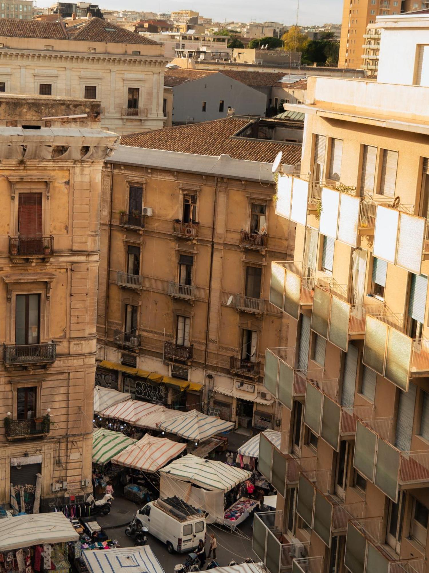 Taga Suites Catania Exterior photo
